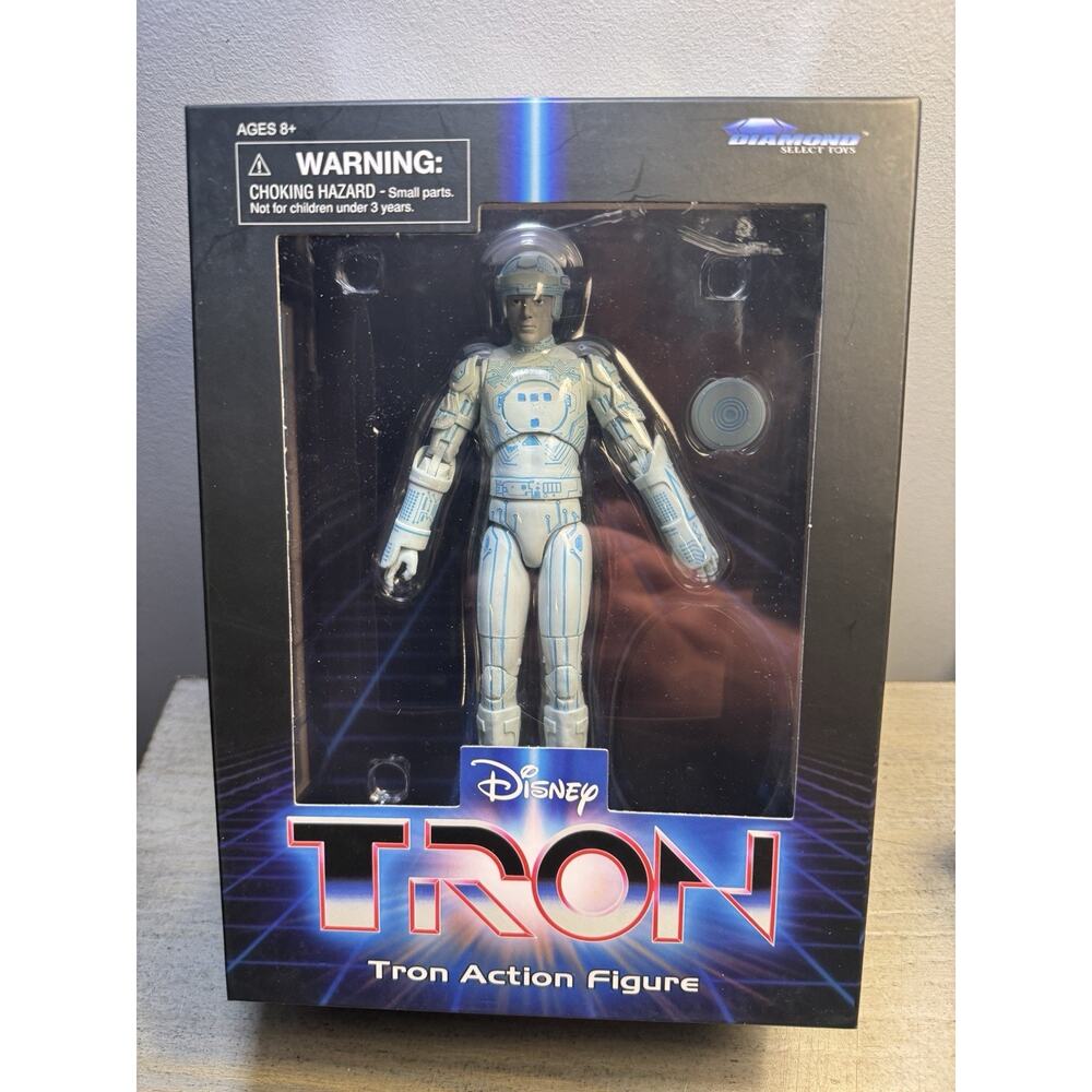Disney Tron Action Figure Diamond Select Toys Figure With Disk Gentle Giant